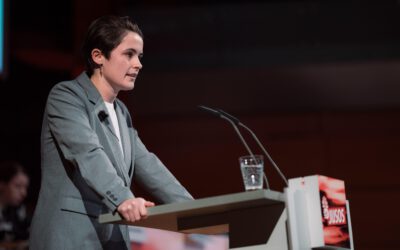 Pres­se­mit­tei­lung: Femi­zi­de benen­nen, geschlechts­spe­zi­fi­sche Gewalt stoppen!